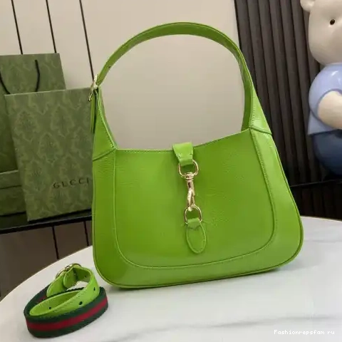 Fashionrepsfam ru Gucci 2405YA0078 Bags 0728